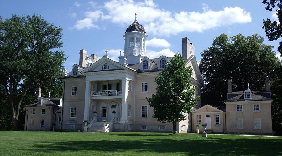 Essential Tips for a Successful Historic Home Restoration in Hampton Roads